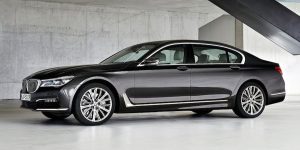 2016-new-BMW-7-Series-12